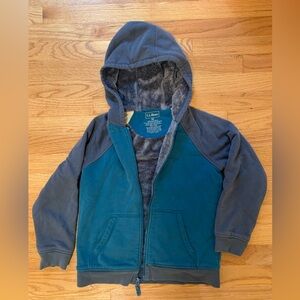 Kid's LL Bean Sweatshirt Size Small (8)